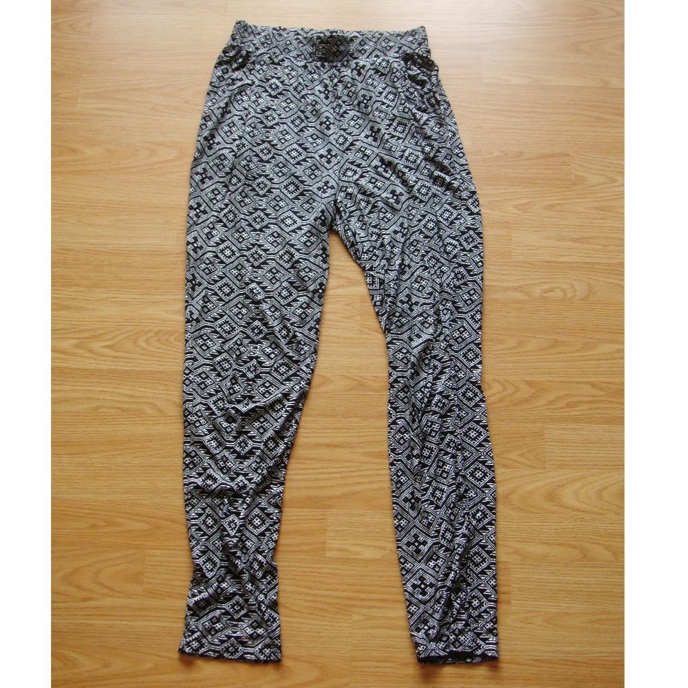 NWOT Garage Patterned Soft Pants | Size S
